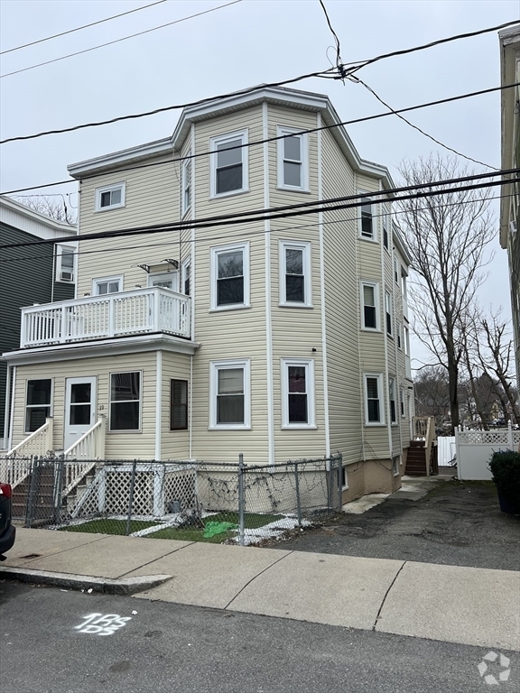Building Photo - 39 Stellman Rd Unit 3 Rental