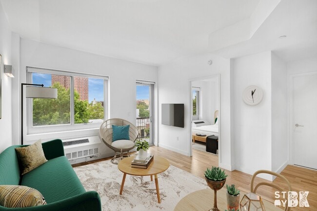 Building Photo - 333 Greene Ave Unit 4B