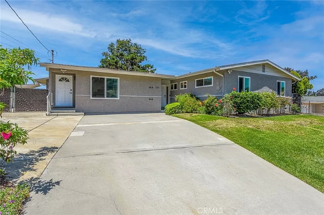 Building Photo - 835 Magarian Rd Rental