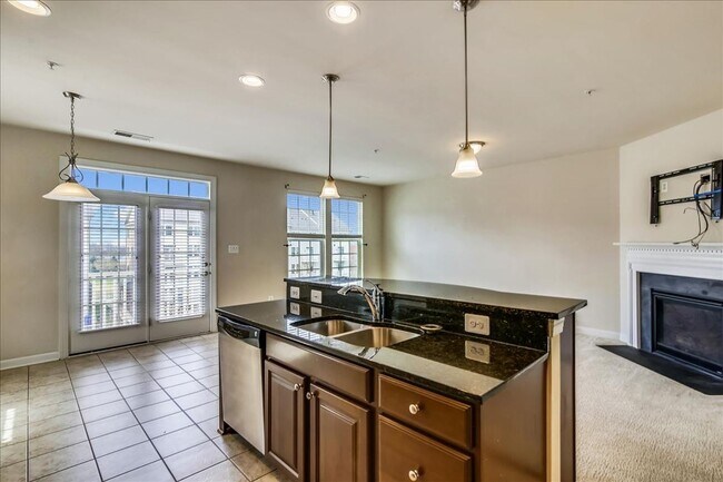 Photo - 3602 Springhollow Lane