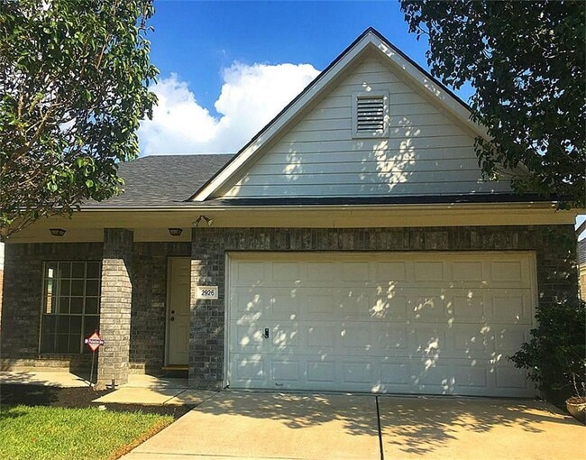 Photo - 2926 Green Valley Trail Dr