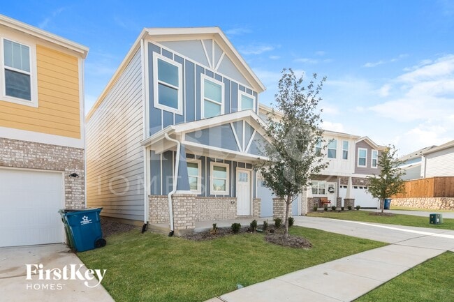 Photo - 322 Nima Ln