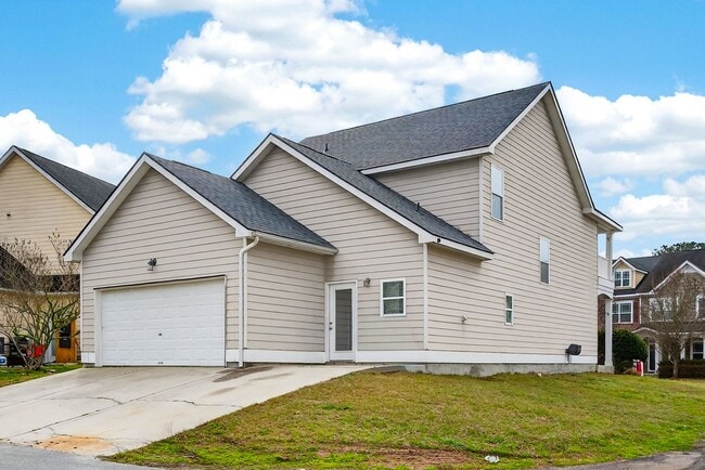 Photo - 10 Moonlight Trail