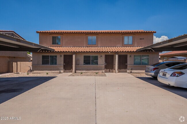 Building Photo - 6206 E Glencove St Rental