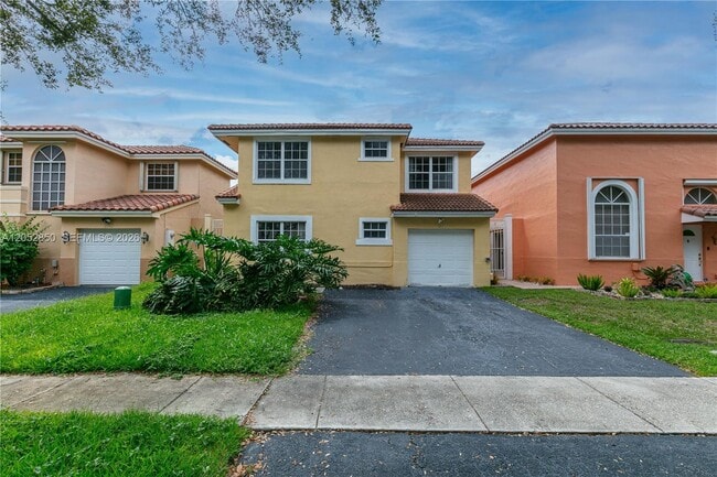 Building Photo - 2592 W Saratoga Dr