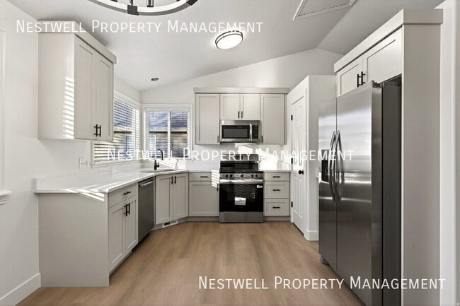 Photo - 269 Beverlee Ann Dr