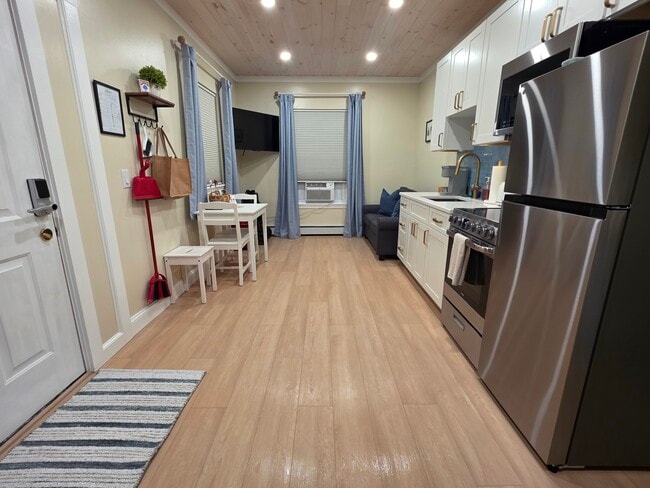 65 E Grand Ave Unit 104