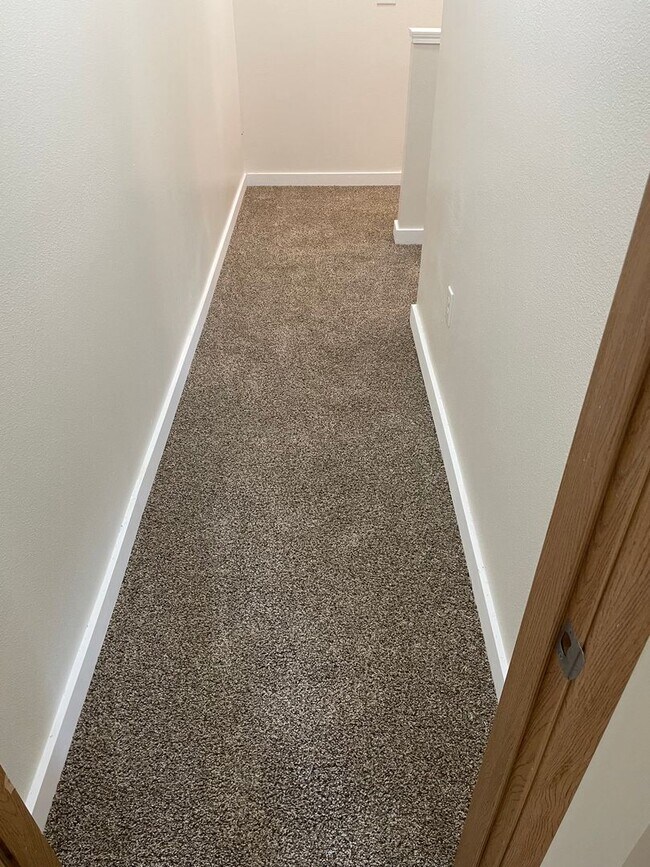 1000 Diamond Dr Unit 2402
