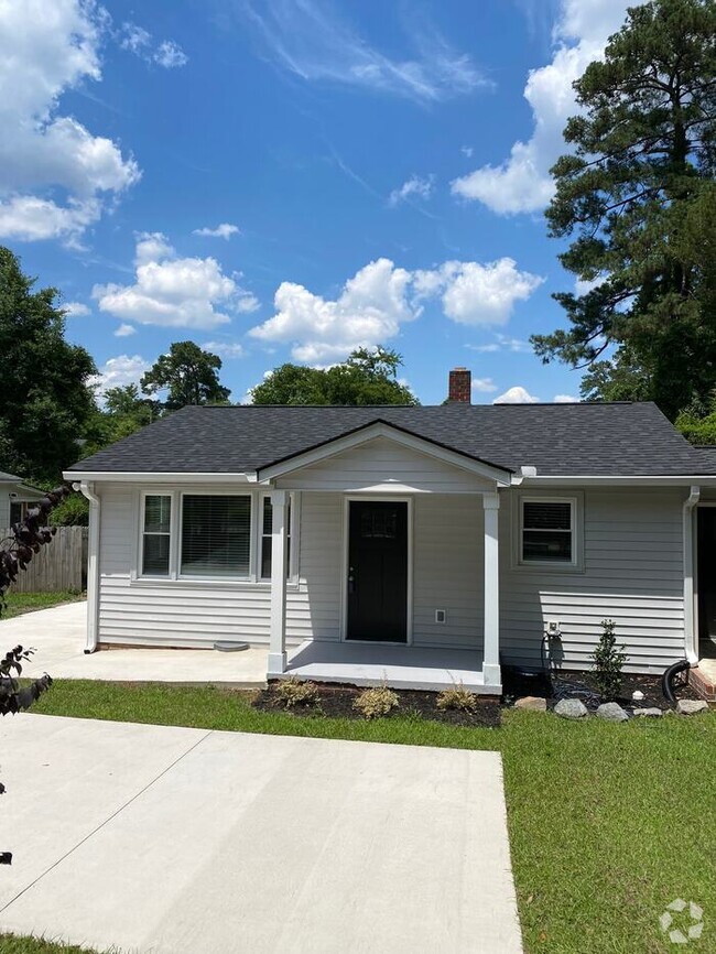 Building Photo - 3811 Barwick St Rental