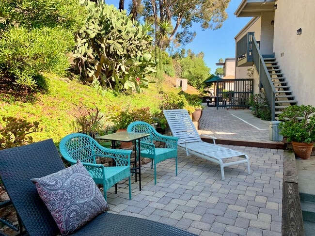 Photo - Cabana Island View Apartments