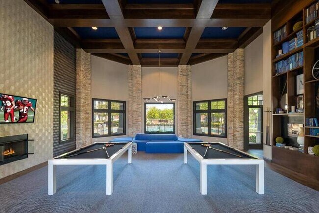 Photo - 14301 Center Station Dr Unidad c14