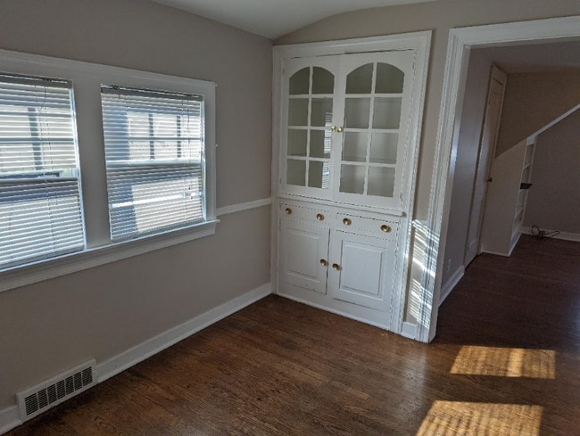 Photo - 916 S Webster St Unit #2