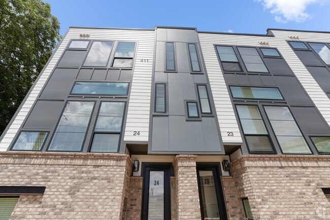 Building Photo - The Collection Charlotte Rental