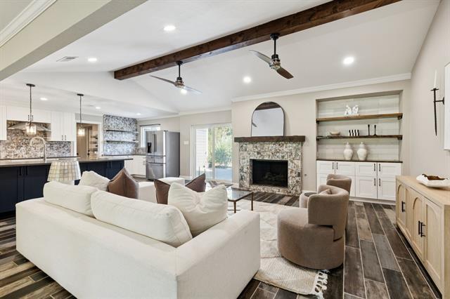 Photo - 1006 Spanish Trail