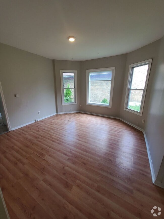 Building Photo - 1108-1110 61st St. Rental