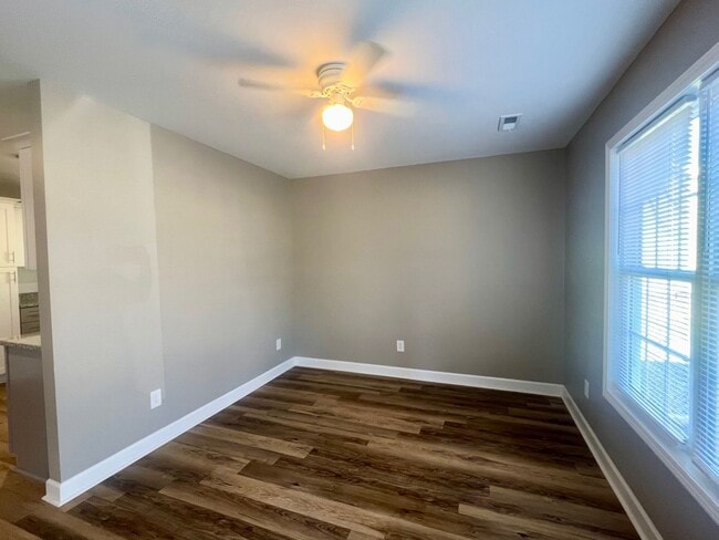 Photo - 317/319 E. GILBREATH STREET Unit 317