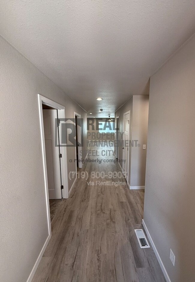 Photo - 4041 Barela Ln
