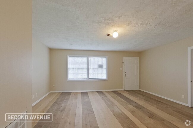 Building Photo - Available Now! Call Today! Rental