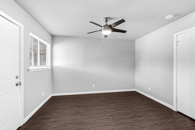 Photo - 2801 Carrolton St Apartamentos Unidad 2801 Carrolton St