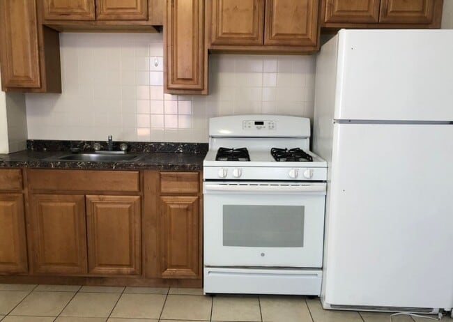 Building Photo - 180 Harvard St Unit 179.5 #2