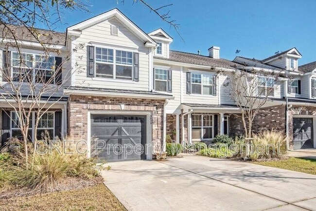 Building Photo - 3639 Bagley Dr