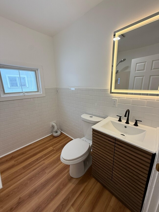 Photo - 60 Cliff St Unit C