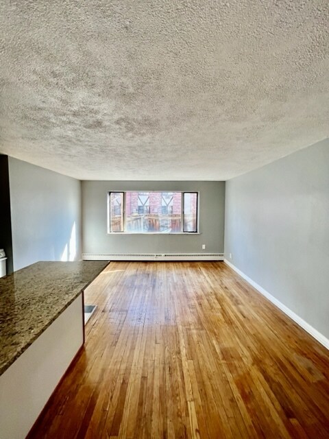 Photo - Corona Manor