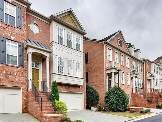 Photo - 2804 Loftview Square