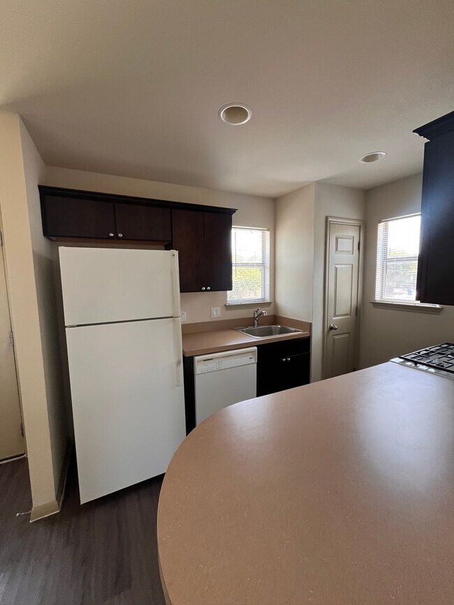 Photo - 1bed/1bath Garage Apartment