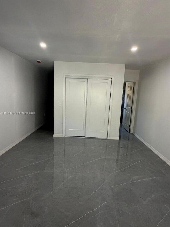 Photo - 1946 NE 167th St Unit 3A