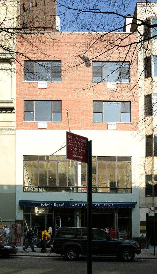 Photo - 113-115 E 18th St