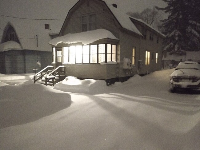 Photo - 408 N Albany St