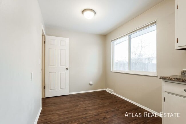 Photo - 1513 31st Ave