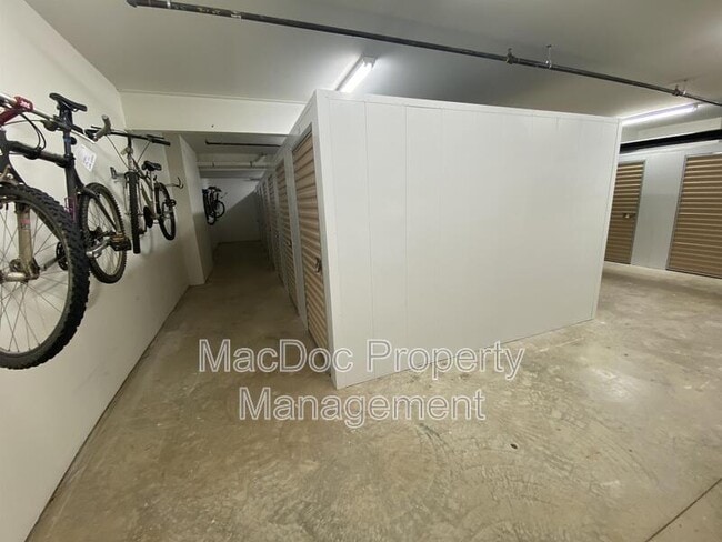 Photo - 621 Cobblestone Blvd