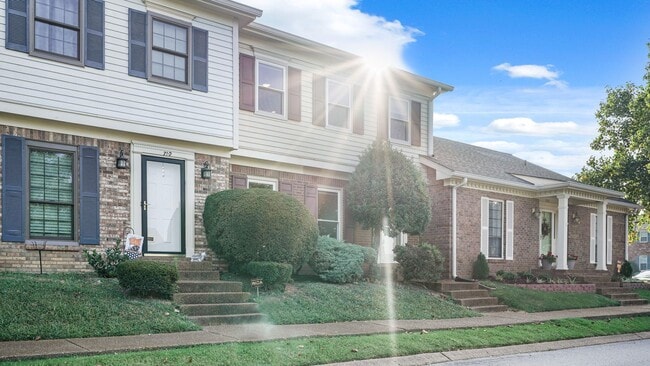 Photo - 711 Brentwood Pointe