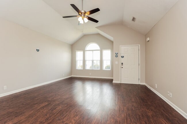 1832 Antebellum Dr
