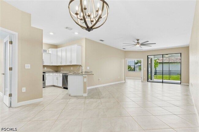 Photo - 14050 Pine Lodge Ln