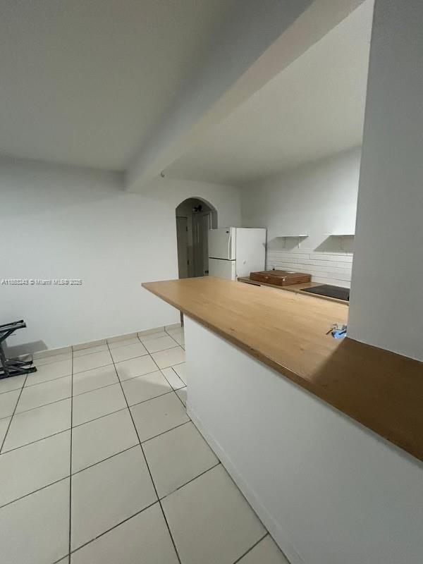 Building Photo - 635 SW 16th Ave Unit 4 Rental