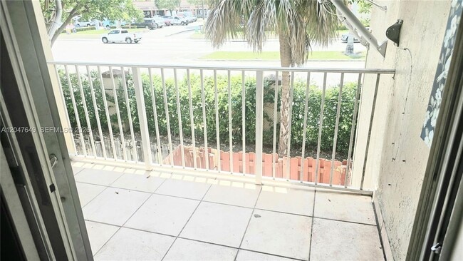 Photo - 15771 SW 137th Ave Unit 203