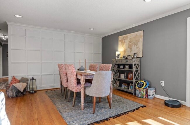 Photo - 1627 Fernwood Cir