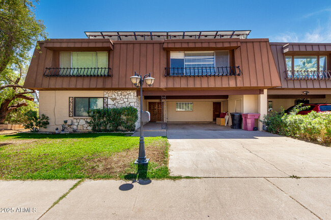 Photo - 5 Inner Cir Townhome