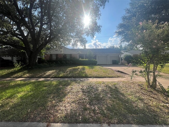 Building Photo - 7214 Redding Rd Rental