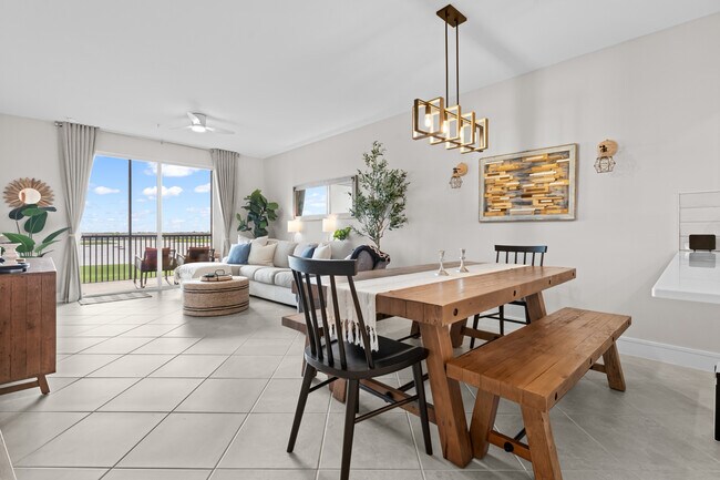 Photo - 5651 Double Eagle Cir Unidad 4335