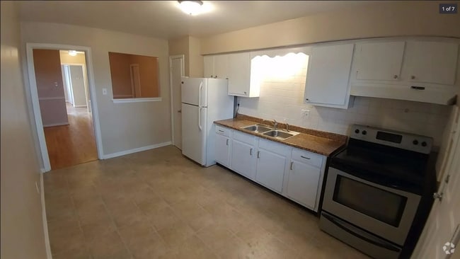 Building Photo - 2128 Will Fant Dr Unit 4 Rental