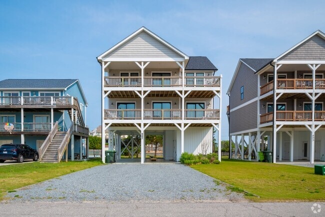 Building Photo - PLAN AND SECURE YOUR WINTER GETAWAY NOW, W... Rental