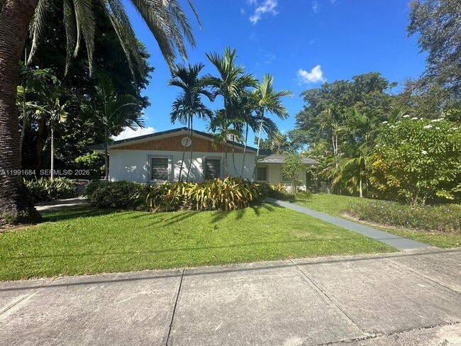 Photo - 3755 Oak Ave