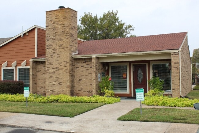 Leasing Office
