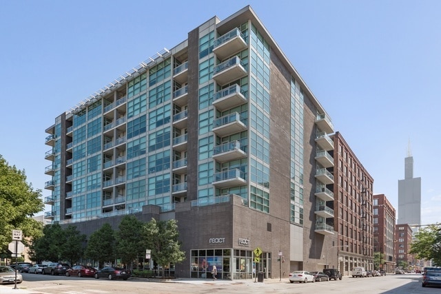 Building Photo - 225 S Sangamon St Unit 803 Rental