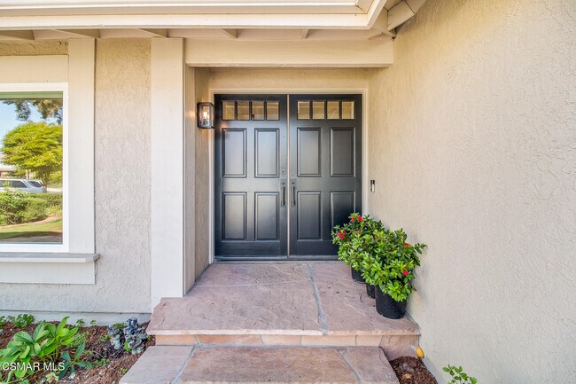 Photo - 6823 Castle Peak Dr