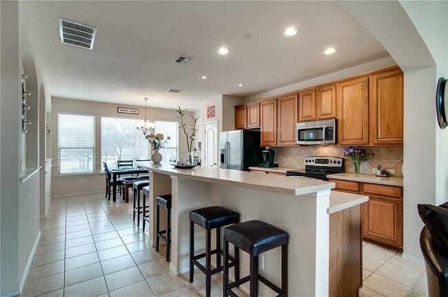 Building Photo - 2116 Mcparland Ct